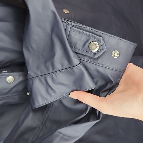 Levi’s Navy Water Repellent Hooded Zip Up Raincoat Jacket w/ Patch Pockets Large - Picture 7 of 12